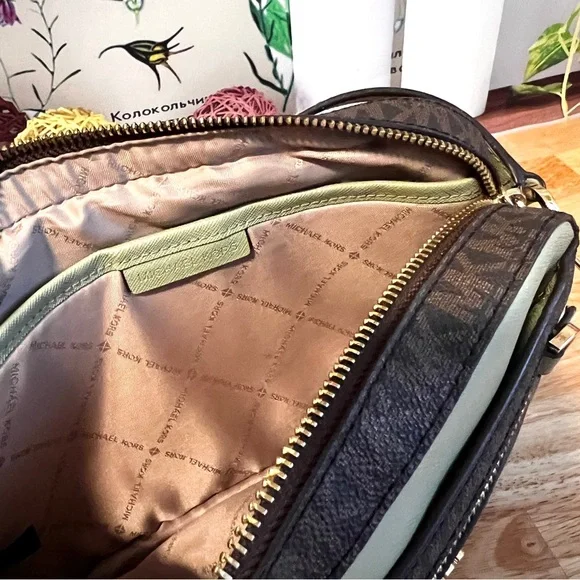 Michael Kors Jet Set Brown & Sage Green Signature Crossbody Bag - Picture 12 of 15